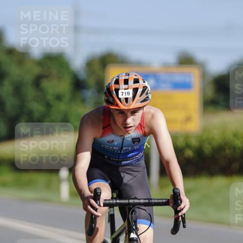 06.09.2026 - 20. Norderstedt Triathlon Michael Burmester http://msf.ph/oto/10201145 06.09.2026 10:38:15 Radfahren 719, 758 meine-sportfotos.de