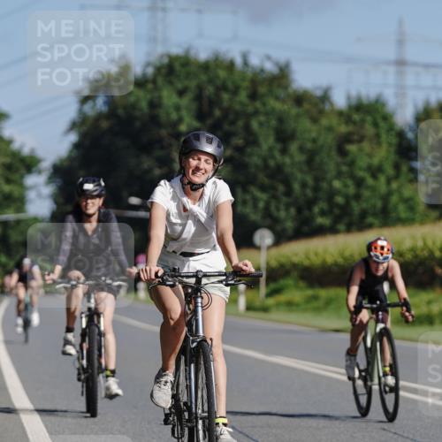 06.09.2026 - 20. Norderstedt Triathlon Michael Burmester http://msf.ph/oto/10201290 06.09.2026 10:40:00 Radfahren 64, 748, 1200, 1222 meine-sportfotos.de