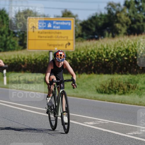 06.09.2026 - 20. Norderstedt Triathlon Michael Burmester http://msf.ph/oto/10201301 06.09.2026 10:40:01 Radfahren 64, 748, 1200, 1222 meine-sportfotos.de