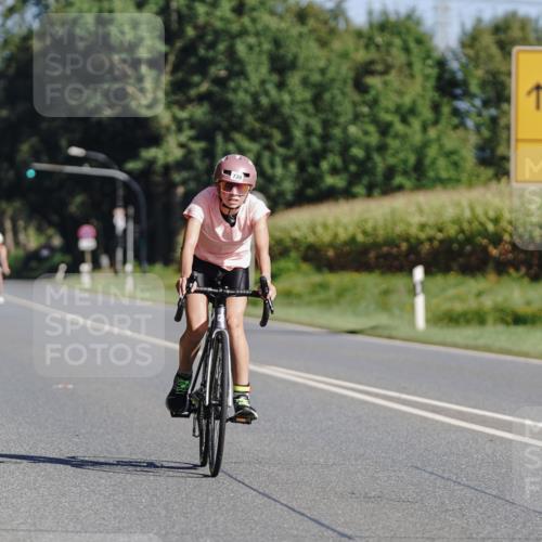 06.09.2026 - 20. Norderstedt Triathlon Michael Burmester http://msf.ph/oto/10201356 06.09.2026 10:40:29 Radfahren 739 meine-sportfotos.de