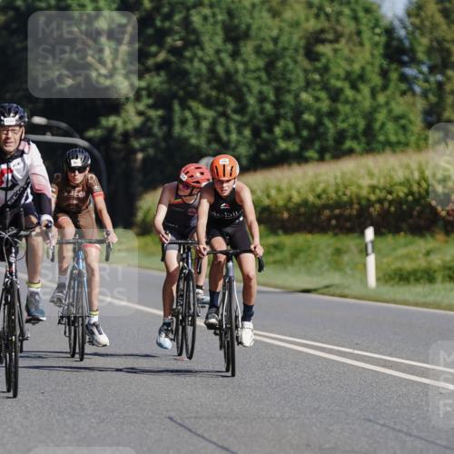 06.09.2026 - 20. Norderstedt Triathlon Michael Burmester http://msf.ph/oto/10201508 06.09.2026 10:41:03 Radfahren 140, 707, 714, 1199, 1236 meine-sportfotos.de