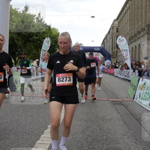 06.09.2026 - CURREX Alsterlauf Yannick Fuchs http://msf.ph/oto/10202115 06.09.2026 10:08:21 Ziel 2080, 2155, 2440, 2504, 3200, 3309, 3352, 3390, 3933, 4146, 4169, 4247, 4399, 4447, 4590, 5342, 5502, 5507, 5582, 6473, 8045, 8258, 8260, 8297 meine-sportfotos.de