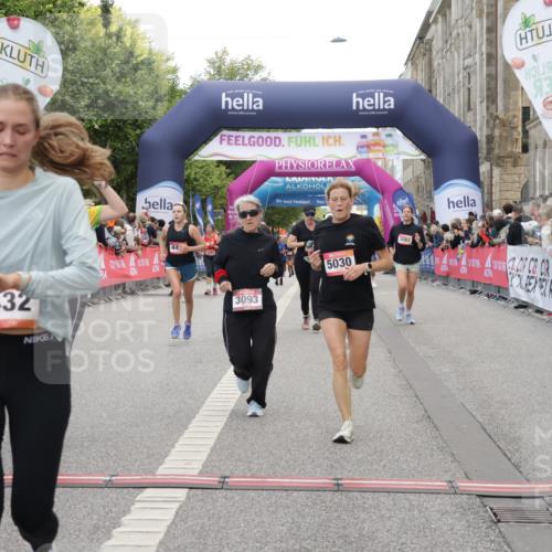 06.09.2026 - CURREX Alsterlauf Yannick Fuchs http://msf.ph/oto/10202680 06.09.2026 10:08:29 Ziel 2035, 2080, 2105, 2155, 2440, 2504, 3082, 3093, 3390, 4146, 4247, 4399, 4447, 4476, 5030, 5140, 5582, 5854, 6230, 6473 meine-sportfotos.de