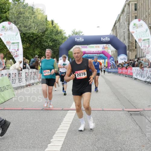 06.09.2026 - CURREX Alsterlauf Yannick Fuchs http://msf.ph/oto/10212610 06.09.2026 10:09:43 Ziel 2064, 2078, 2622, 3785, 3787, 4138, 4713, 4784, 5199, 5851, 6278, 6466 meine-sportfotos.de