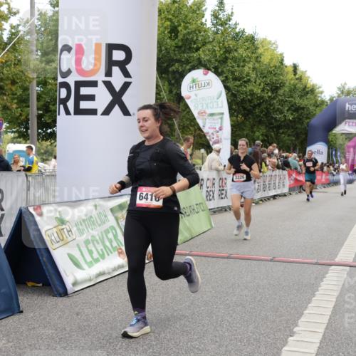 06.09.2026 - CURREX Alsterlauf Yannick Fuchs http://msf.ph/oto/10213288 06.09.2026 10:09:53 Ziel 2467, 2622, 3326, 4784, 5199, 5357, 5733, 5835, 5836, 6410, 6466 meine-sportfotos.de