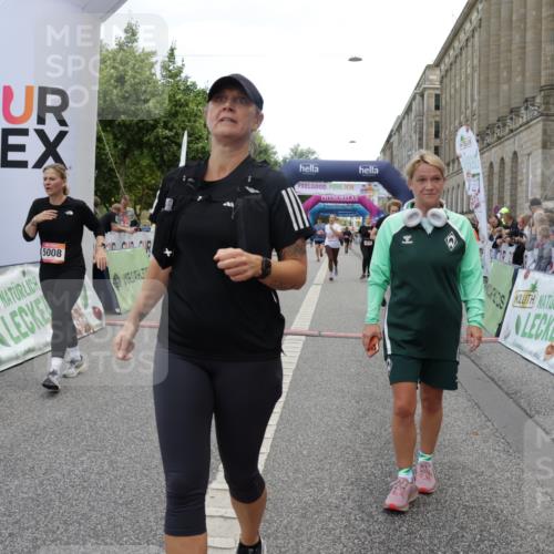 06.09.2026 - CURREX Alsterlauf Yannick Fuchs http://msf.ph/oto/10214221 06.09.2026 10:10:16 Ziel 2057, 2634, 2747, 3277, 3283, 4166, 4195, 4246, 4402, 4710, 4775, 4855, 4984, 5008, 5558, 6338, 6354, 8034, 8072, 8115, 8149, 8241 meine-sportfotos.de