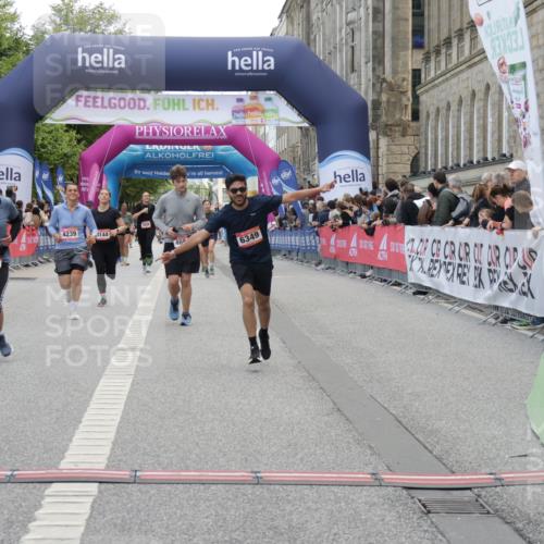 06.09.2026 - CURREX Alsterlauf Yannick Fuchs http://msf.ph/oto/10214499 06.09.2026 10:10:24 Ziel 4144, 4166, 4239, 4402, 4694, 4775, 4816, 4855, 4984, 5558, 6165, 6349, 8034 meine-sportfotos.de