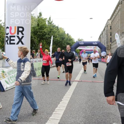 06.09.2026 - CURREX Alsterlauf Yannick Fuchs http://msf.ph/oto/10215328 06.09.2026 10:10:44 Ziel 2058, 2509, 2589, 2670, 2674, 2734, 3127, 3278, 3345, 3649, 3930, 4066, 4077, 4167, 4211, 4238, 4697, 4959, 5356, 6220 meine-sportfotos.de