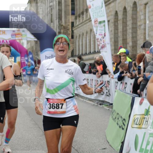 06.09.2026 - CURREX Alsterlauf Yannick Fuchs http://msf.ph/oto/10215834 06.09.2026 10:11:00 Ziel 2226, 2312, 2417, 2427, 2552, 2566, 2616, 2732, 2982, 3171, 3685, 3687, 3988, 3995, 5141, 5142, 5555, 5826, 5888, 5898, 6088, 8292 meine-sportfotos.de