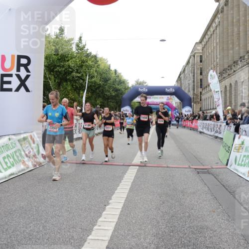 06.09.2026 - CURREX Alsterlauf Yannick Fuchs http://msf.ph/oto/10221883 06.09.2026 10:11:39 Ziel 2356, 3060, 3284, 3285, 3360, 3373, 3922, 4188, 4189, 5226, 5279, 5451, 5458, 5922, 5923, 6019, 6166, 6362, 6446, 6491, 8146 meine-sportfotos.de
