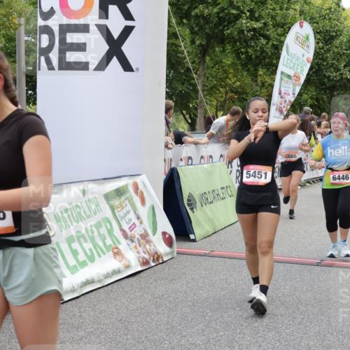 06.09.2026 - CURREX Alsterlauf Yannick Fuchs http://msf.ph/oto/10222282 06.09.2026 10:11:41 Ziel 2125, 2356, 3060, 3284, 3285, 3373, 3704, 3922, 4188, 4189, 4611, 5279, 5451, 5458, 6019, 6166, 6362, 6446 meine-sportfotos.de