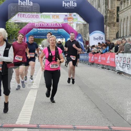 06.09.2026 - CURREX Alsterlauf Yannick Fuchs http://msf.ph/oto/10223045 06.09.2026 10:11:58 Ziel 2110, 3198, 3776, 3777, 4223, 4653, 4787, 4790, 5197, 5292, 6467 meine-sportfotos.de