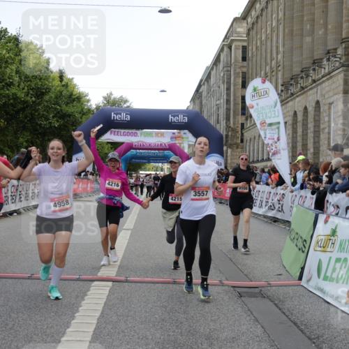 06.09.2026 - CURREX Alsterlauf Yannick Fuchs http://msf.ph/oto/10223097 06.09.2026 10:12:07 Ziel 3108, 3128, 3557, 3761, 3777, 4215, 4216, 4223, 4787, 4790, 4946, 4957, 4958, 6271 meine-sportfotos.de