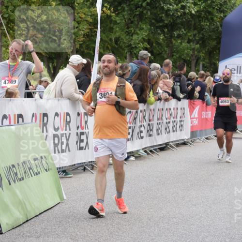 06.09.2026 - CURREX Alsterlauf Yannick Fuchs http://msf.ph/oto/10223229 06.09.2026 10:12:12 Ziel 3108, 3128, 3557, 3601, 4063, 4215, 4216, 4946, 4957, 4958, 6271 meine-sportfotos.de