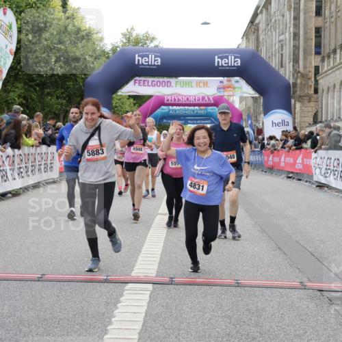 06.09.2026 - CURREX Alsterlauf Yannick Fuchs http://msf.ph/oto/10223395 06.09.2026 10:12:20 Ziel 3048, 3111, 3112, 3601, 4063, 4831, 4948, 5203, 5573, 5883, 5889 meine-sportfotos.de