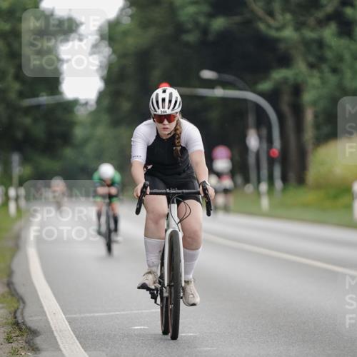 06.09.2026 - 20. Norderstedt Triathlon Michael Burmester http://msf.ph/oto/10224959 06.09.2026 14:53:11 Radfahren 394, 1736 meine-sportfotos.de