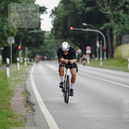 06.09.2026 - 20. Norderstedt Triathlon Michael Burmester http://msf.ph/oto/10224971 06.09.2026 14:53:53 Radfahren 1620 meine-sportfotos.de