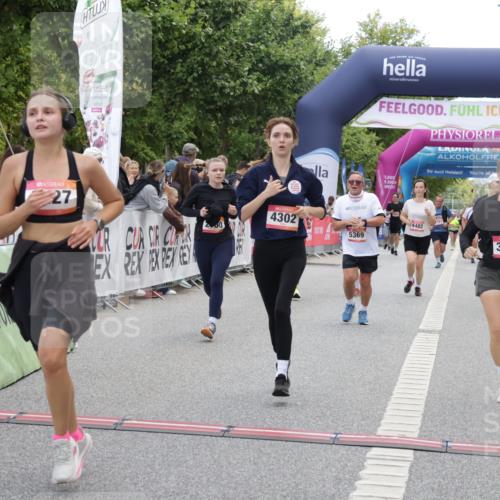 06.09.2026 - CURREX Alsterlauf Yannick Fuchs http://msf.ph/oto/10225048 06.09.2026 10:12:39 Ziel 2132, 2205, 2219, 2750, 3139, 3162, 3244, 3245, 3616, 3710, 4302, 4421, 4482, 4975, 4976, 5369, 5809, 6094, 6237, 8227 meine-sportfotos.de