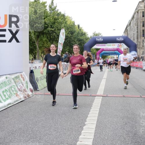 06.09.2026 - CURREX Alsterlauf Yannick Fuchs http://msf.ph/oto/10225385 06.09.2026 10:14:11 Ziel 2800, 2866, 2867, 3494, 3992, 3993, 4109, 4253, 4452, 4981, 5506 meine-sportfotos.de