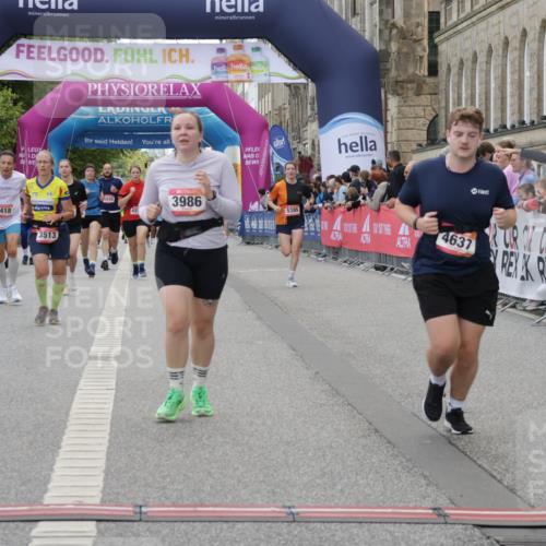 06.09.2026 - CURREX Alsterlauf Yannick Fuchs http://msf.ph/oto/10225406 06.09.2026 10:14:17 Ziel 2800, 3039, 3494, 3513, 3864, 3986, 4109, 4253, 4452, 4637, 5183, 5475, 5506 meine-sportfotos.de