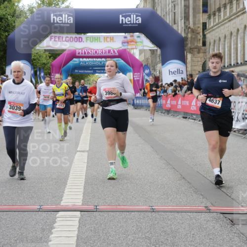 06.09.2026 - CURREX Alsterlauf Yannick Fuchs http://msf.ph/oto/10225407 06.09.2026 10:14:18 Ziel 2800, 3039, 3418, 3494, 3513, 3864, 3986, 4109, 4452, 4637, 5183, 5363, 5475, 5506, 6052 meine-sportfotos.de
