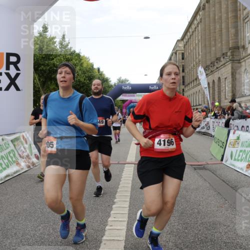 06.09.2026 - CURREX Alsterlauf Yannick Fuchs http://msf.ph/oto/10225439 06.09.2026 10:14:26 Ziel 2138, 3039, 3418, 3513, 3986, 4036, 4196, 4205, 4637, 4885, 5002, 5183, 5255, 5363, 5395, 5449, 5475, 6052, 6444 meine-sportfotos.de