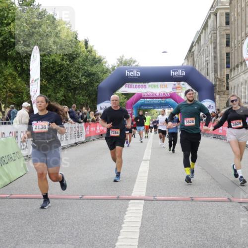 06.09.2026 - CURREX Alsterlauf Yannick Fuchs http://msf.ph/oto/10225458 06.09.2026 10:14:31 Ziel 2138, 2384, 2644, 3829, 4036, 4196, 4205, 4683, 4885, 5002, 5255, 5395, 5449, 6444 meine-sportfotos.de