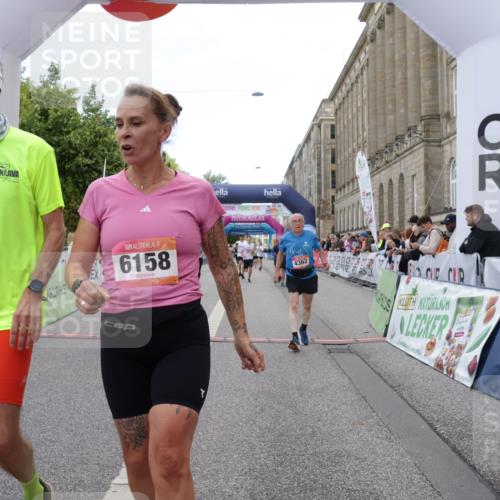 06.09.2026 - CURREX Alsterlauf Yannick Fuchs http://msf.ph/oto/10225506 06.09.2026 10:14:43 Ziel 2421, 3184, 3260, 3624, 3907, 4362, 4677, 4683, 5078, 5310, 5533, 5534, 5965, 6158, 6332 meine-sportfotos.de