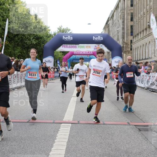 06.09.2026 - CURREX Alsterlauf Yannick Fuchs http://msf.ph/oto/10225518 06.09.2026 10:14:46 Ziel 3121, 3184, 3260, 3624, 3907, 4362, 4649, 4677, 5078, 5533, 5534, 5965, 6015, 6053, 6158, 6332 meine-sportfotos.de