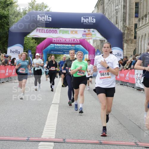 06.09.2026 - CURREX Alsterlauf Yannick Fuchs http://msf.ph/oto/10225546 06.09.2026 10:14:53 Ziel 3121, 3184, 3260, 4281, 4488, 4528, 4649, 5036, 5078, 5533, 5534, 5616, 5802, 5896, 6015, 6053 meine-sportfotos.de