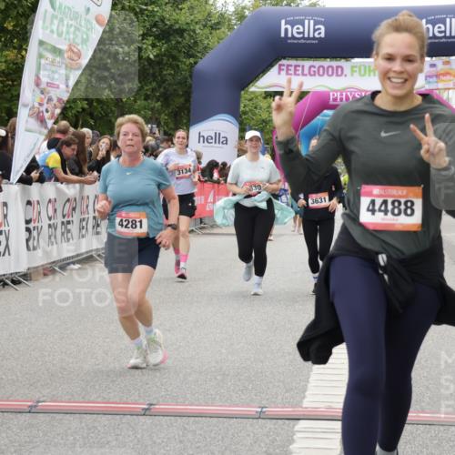 06.09.2026 - CURREX Alsterlauf Yannick Fuchs http://msf.ph/oto/10225560 06.09.2026 10:14:56 Ziel 3121, 3134, 3614, 3630, 3631, 4281, 4488, 4528, 4649, 5036, 5616, 5802, 5896, 6015, 6053 meine-sportfotos.de