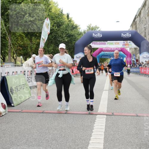 06.09.2026 - CURREX Alsterlauf Yannick Fuchs http://msf.ph/oto/10225572 06.09.2026 10:14:59 Ziel 2860, 3134, 3614, 3630, 3631, 4281, 4488, 4528, 5036, 5616, 5802, 5896, 8081 meine-sportfotos.de