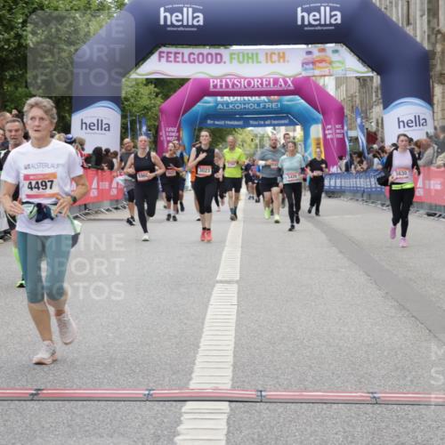 06.09.2026 - CURREX Alsterlauf Yannick Fuchs http://msf.ph/oto/10225595 06.09.2026 10:15:05 Ziel 2789, 2860, 3023, 3134, 3454, 3614, 3630, 3631, 4497, 5896, 8081 meine-sportfotos.de