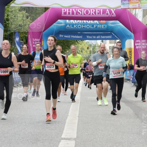 06.09.2026 - CURREX Alsterlauf Yannick Fuchs http://msf.ph/oto/10225598 06.09.2026 10:15:06 Ziel 2789, 2860, 3023, 3134, 3454, 3614, 3630, 3631, 4497, 5439, 5630, 5966, 8081 meine-sportfotos.de