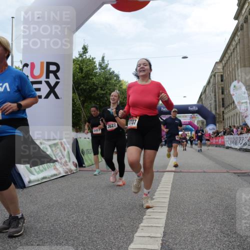 06.09.2026 - CURREX Alsterlauf Yannick Fuchs http://msf.ph/oto/10225643 06.09.2026 10:15:18 Ziel 2621, 2737, 2794, 2871, 2938, 3027, 3302, 3627, 4640, 4645, 5439, 5457, 5630, 5632, 5931, 5966, 6288, 6408 meine-sportfotos.de