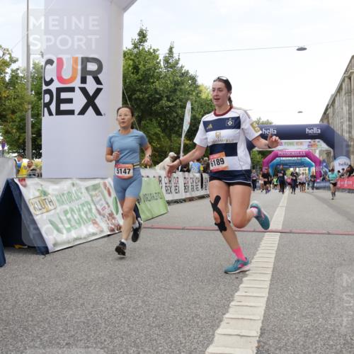 06.09.2026 - CURREX Alsterlauf Yannick Fuchs http://msf.ph/oto/10225673 06.09.2026 10:15:36 Ziel 2503, 2690, 3456, 3834, 4085, 4354, 4392, 5147, 5762, 6189, 6336, 6347, 6461 meine-sportfotos.de