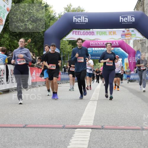 06.09.2026 - CURREX Alsterlauf Yannick Fuchs http://msf.ph/oto/10225695 06.09.2026 10:15:42 Ziel 3741, 3870, 4600, 4926, 5147, 5221, 6022, 6097, 6189, 6336 meine-sportfotos.de