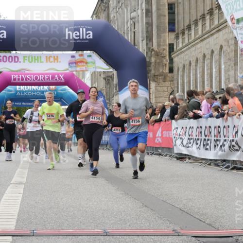 06.09.2026 - CURREX Alsterlauf Yannick Fuchs http://msf.ph/oto/10225741 06.09.2026 10:15:54 Ziel 1003, 2408, 2558, 2559, 3234, 4154, 4156, 4319, 4320, 4547, 6022, 6097 meine-sportfotos.de