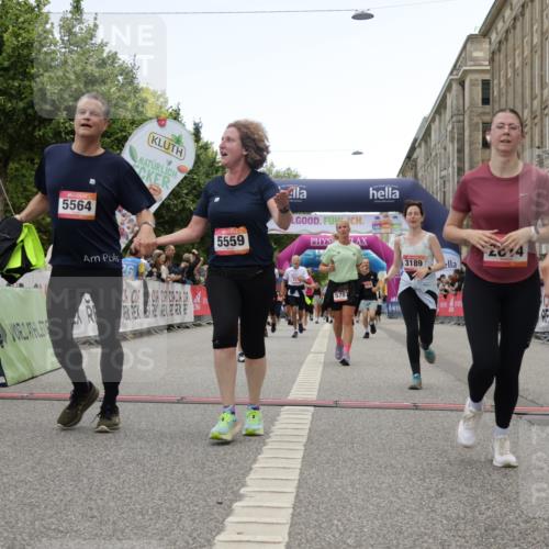 06.09.2026 - CURREX Alsterlauf Yannick Fuchs http://msf.ph/oto/10225843 06.09.2026 10:16:18 Ziel 2019, 2614, 2881, 2884, 2910, 3189, 3539, 3867, 4314, 4315, 4396, 4455, 5425, 5559, 5564, 5787, 5945 meine-sportfotos.de