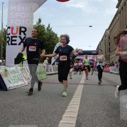 06.09.2026 - CURREX Alsterlauf Yannick Fuchs http://msf.ph/oto/10225845 06.09.2026 10:16:18 Ziel 2019, 2614, 2881, 2884, 2910, 3189, 3539, 3867, 4314, 4315, 4396, 4455, 5425, 5559, 5564, 5787, 5945 meine-sportfotos.de