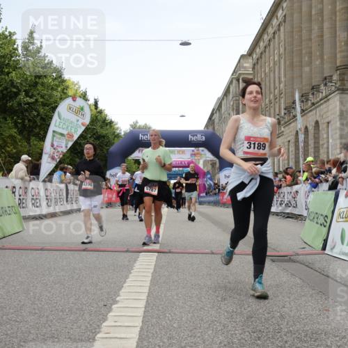 06.09.2026 - CURREX Alsterlauf Yannick Fuchs http://msf.ph/oto/10225850 06.09.2026 10:16:19 Ziel 2019, 2614, 2881, 2884, 2910, 3189, 3867, 4314, 4315, 4366, 4396, 4455, 5425, 5559, 5564, 5787 meine-sportfotos.de