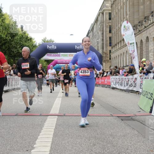 06.09.2026 - CURREX Alsterlauf Yannick Fuchs http://msf.ph/oto/10225959 06.09.2026 10:16:49 Ziel 2222, 2328, 2454, 2578, 2859, 3024, 3167, 3169, 3290, 3330, 3633, 3645, 4123, 4220, 4353, 4439, 4440, 4613, 4750, 4756, 5307, 5308, 5859, 6087, 8102 meine-sportfotos.de