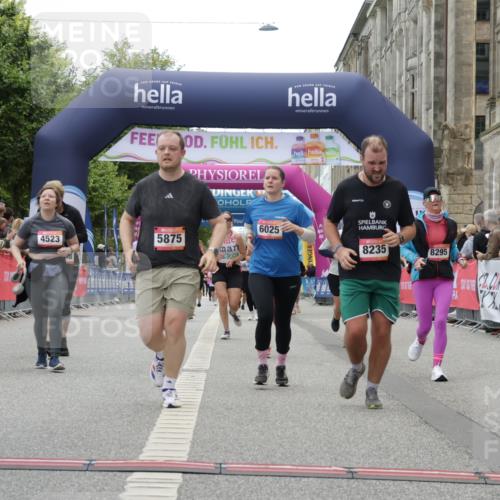 06.09.2026 - CURREX Alsterlauf Yannick Fuchs http://msf.ph/oto/10225996 06.09.2026 10:16:58 Ziel 2048, 2222, 3002, 3024, 4439, 4440, 4477, 4523, 4557, 4592, 4750, 4756, 5875, 6025, 6087, 8235, 8295 meine-sportfotos.de