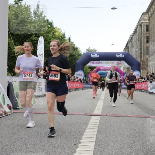 06.09.2026 - CURREX Alsterlauf Yannick Fuchs http://msf.ph/oto/10226024 06.09.2026 10:17:06 Ziel 2048, 2129, 3002, 3199, 3496, 3973, 4523, 4557, 5082, 5875, 6025, 8083, 8235, 8295 meine-sportfotos.de