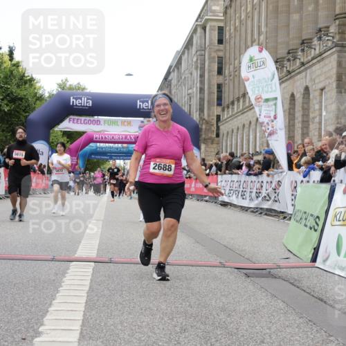 06.09.2026 - CURREX Alsterlauf Yannick Fuchs http://msf.ph/oto/10226049 06.09.2026 10:17:13 Ziel 1092, 2129, 2688, 3199, 3459, 3496, 5223, 5615, 5872, 5876 meine-sportfotos.de