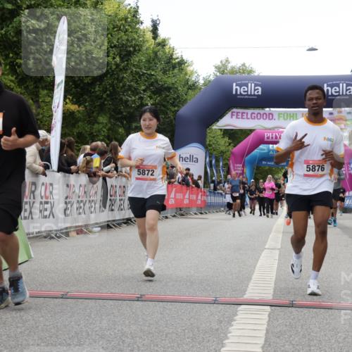 06.09.2026 - CURREX Alsterlauf Yannick Fuchs http://msf.ph/oto/10226058 06.09.2026 10:17:16 Ziel 1092, 2129, 2368, 2688, 2922, 3199, 3459, 5223, 5615, 5872, 5876, 6143 meine-sportfotos.de