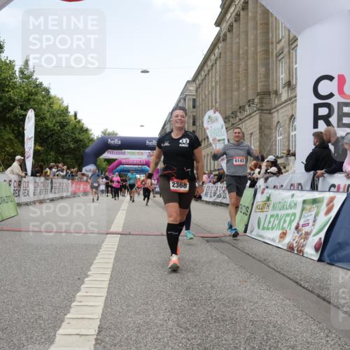 06.09.2026 - CURREX Alsterlauf Yannick Fuchs http://msf.ph/oto/10226076 06.09.2026 10:17:21 Ziel 2368, 2546, 2547, 2922, 5615, 5872, 5876, 6143 meine-sportfotos.de