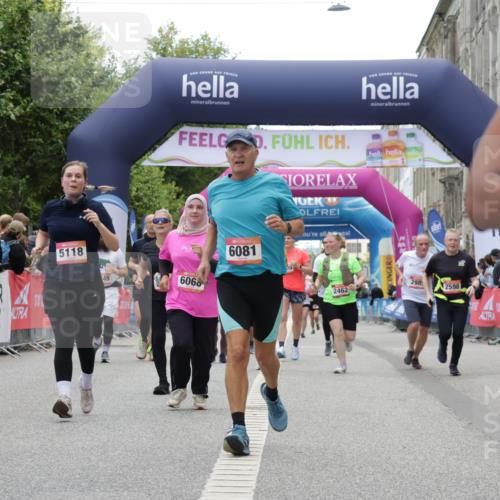 06.09.2026 - CURREX Alsterlauf Yannick Fuchs http://msf.ph/oto/10226088 06.09.2026 10:17:25 Ziel 2368, 2462, 2546, 2547, 2597, 2598, 2922, 3117, 5118, 5635, 5820, 6068, 6081, 6143 meine-sportfotos.de