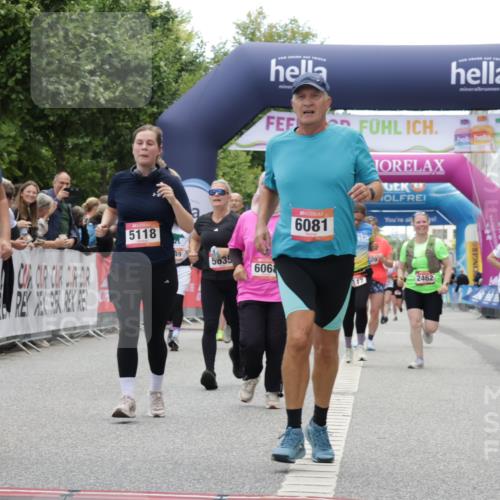 06.09.2026 - CURREX Alsterlauf Yannick Fuchs http://msf.ph/oto/10226092 06.09.2026 10:17:26 Ziel 2368, 2462, 2546, 2547, 2597, 2598, 2922, 3117, 5118, 5635, 5820, 6068, 6081, 6143 meine-sportfotos.de