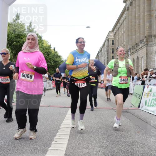 06.09.2026 - CURREX Alsterlauf Yannick Fuchs http://msf.ph/oto/10226109 06.09.2026 10:17:30 Ziel 2462, 2546, 2547, 2597, 2598, 2911, 2985, 3117, 3444, 3709, 5118, 5560, 5635, 5820, 5849, 6068, 6081, 6342, 6363, 8109 meine-sportfotos.de